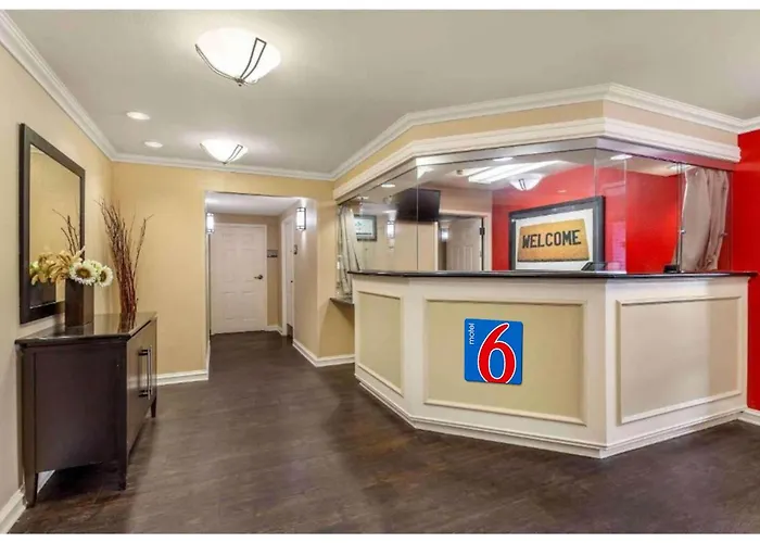 Motel 6 Chicago Lincolnshire Il